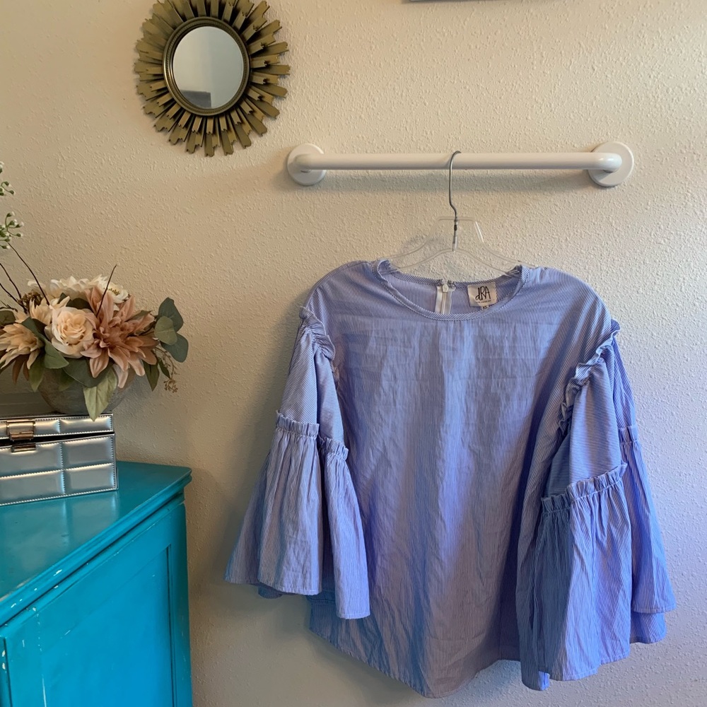 Anthropologie ruffled sleeve top